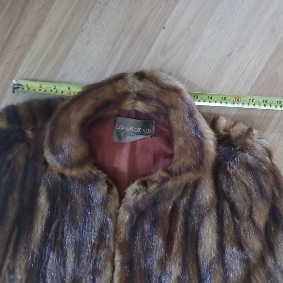 L.Bamberger & CO. Newark Elegant Brown Fur Mink Stole Wrap - Picture 10 of 16
